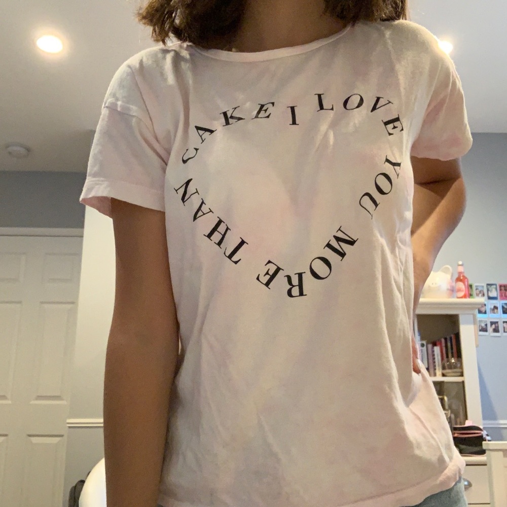 Pink graphic shirt